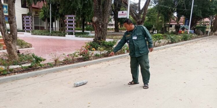 យោធាថៃ បាញ់គ្រាប់ចូលមន្ទីរពេទ្យបង្អែក ស្រុកសំពៅលូន